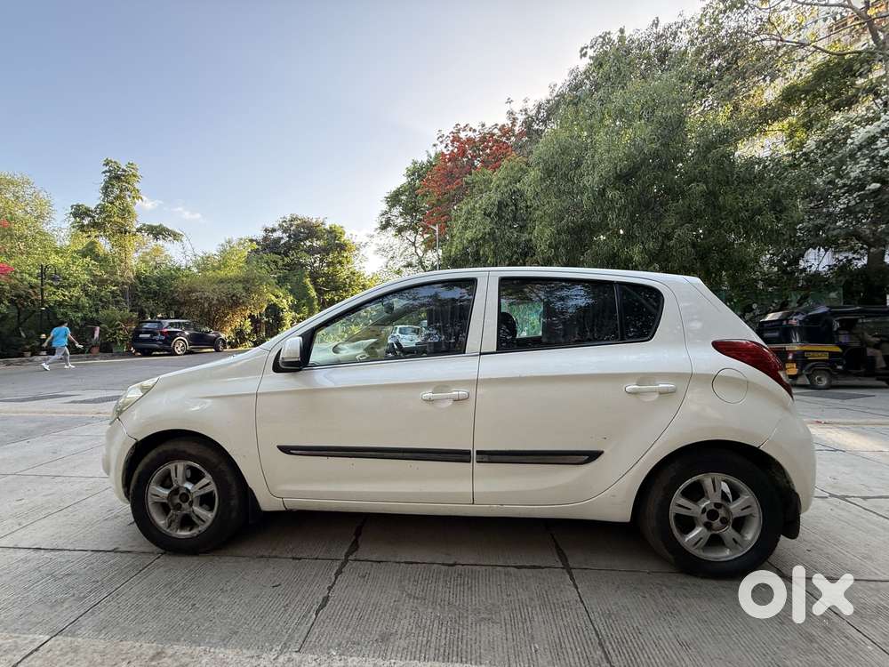 Hyundai I20 Asta, 2011, Cng & Hybrids