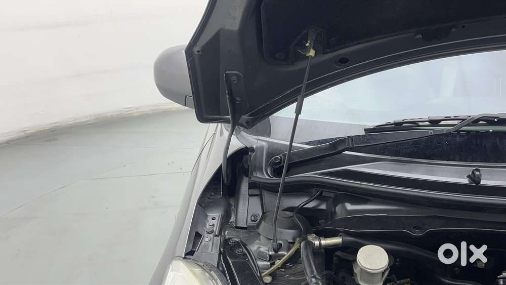 Maruti Suzuki Swift 1.2 Lxi (o), 2017, Petrol