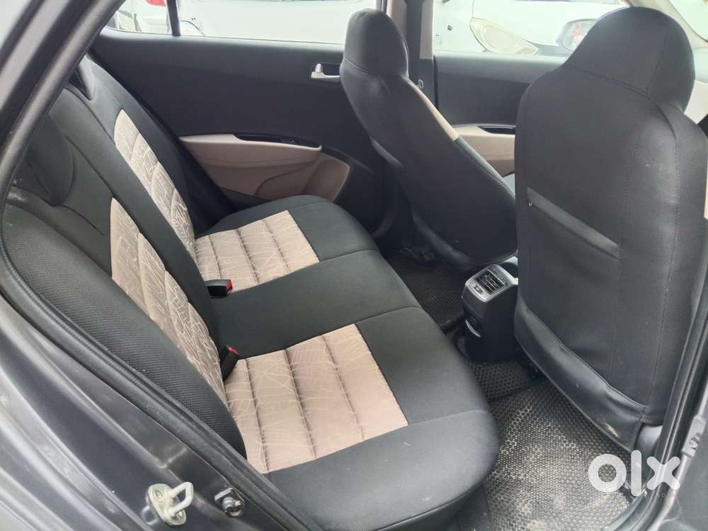 Hyundai Grand I10 Sportz (o) 1.2 At Vtvt, 2017, Petrol