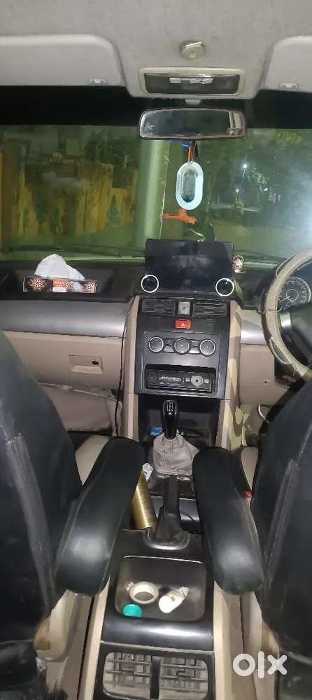 Tata Safari Storme 2013 Diesel 100000 Km Driven
