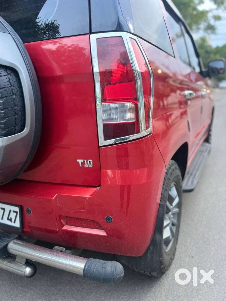 Mahindra Tuv 300 T10, 2018, Diesel