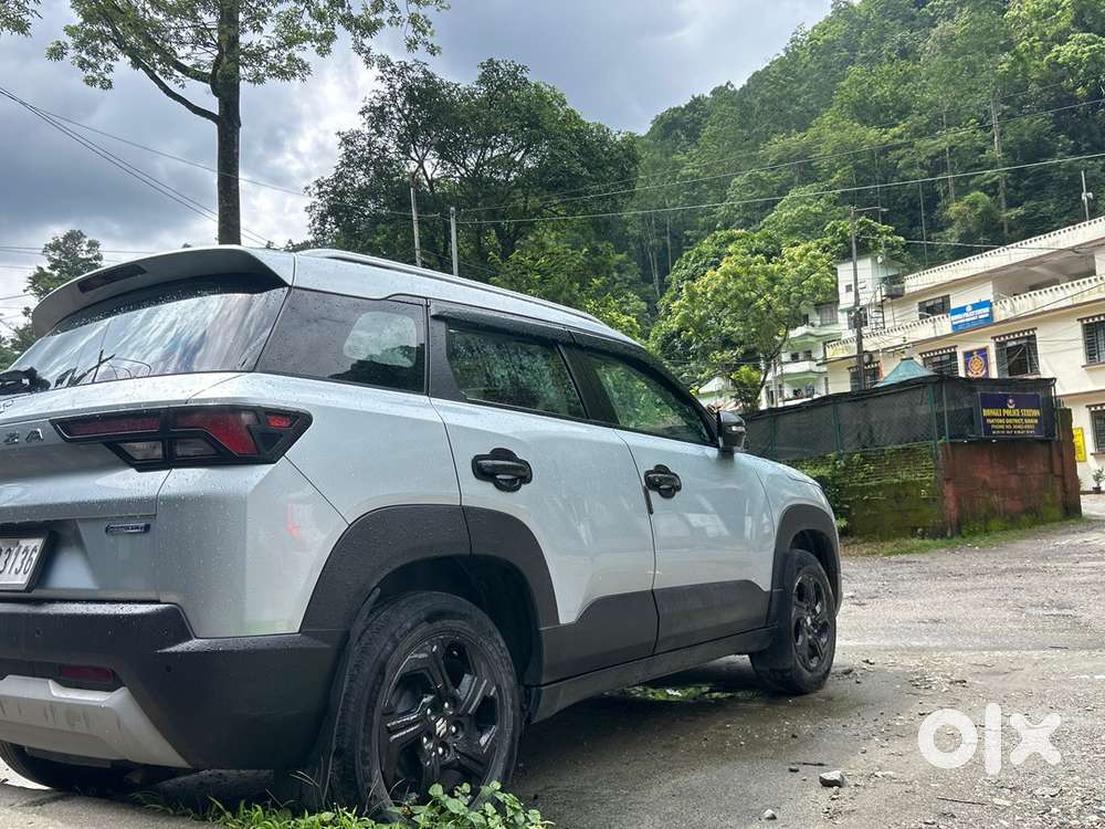 Maruti Brezza Petrol 2023