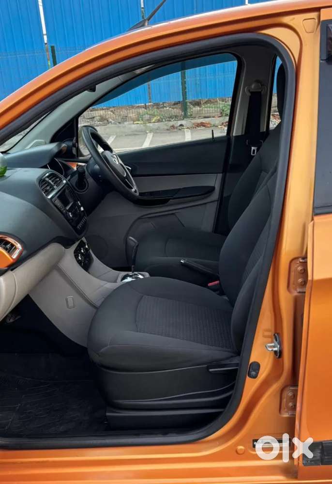 Tata Tiago Xza, 2018, Petrol