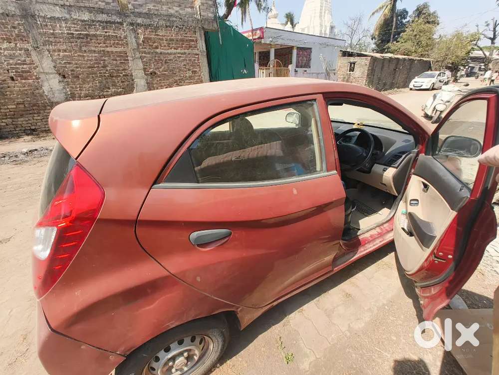 Hyundai Eon 2013 Cng & Petrol 65000 Km Driven