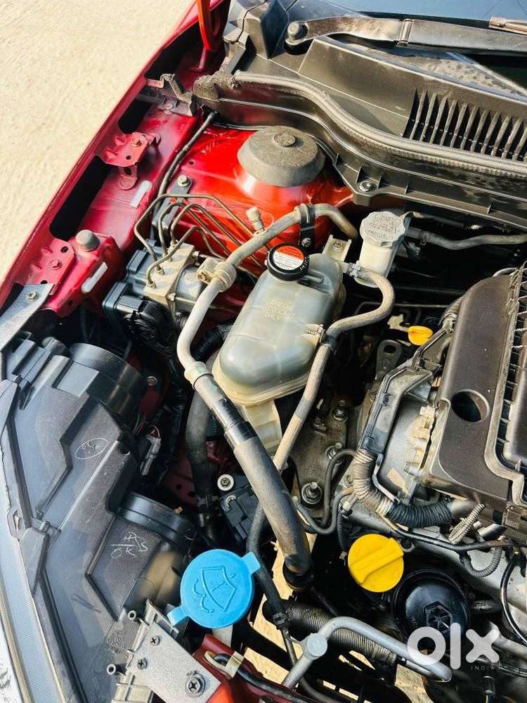 Maruti Suzuki Brezza Zdi+ Dual Tone, 2017, Diesel