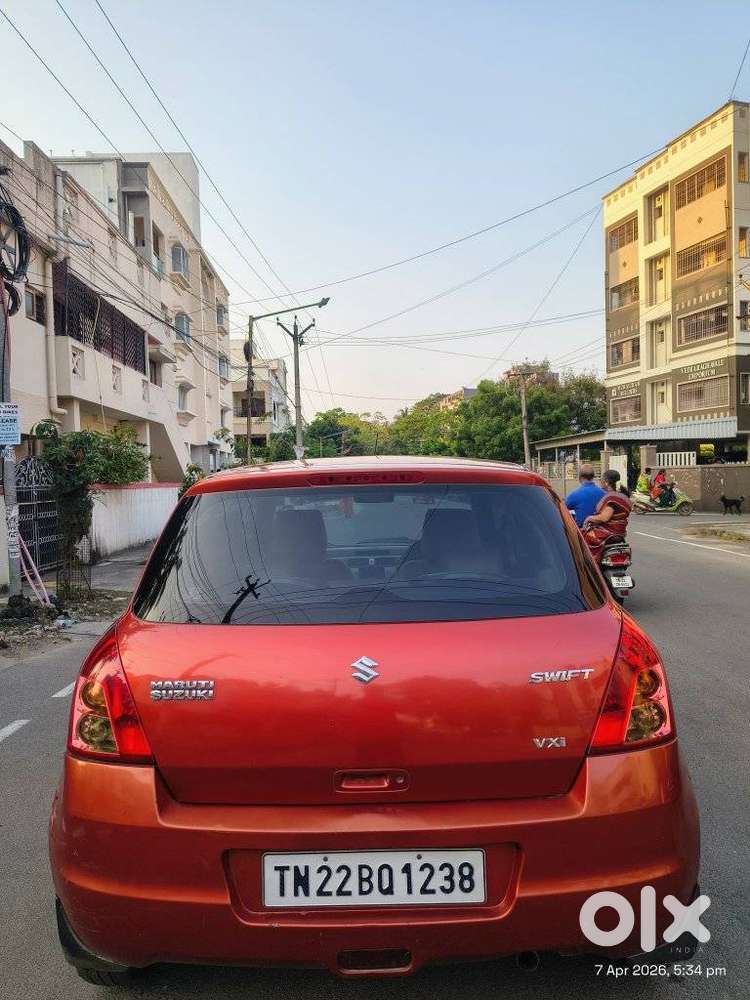 Maruti Suzuki Swift Vxi + Manual, 2010, Petrol