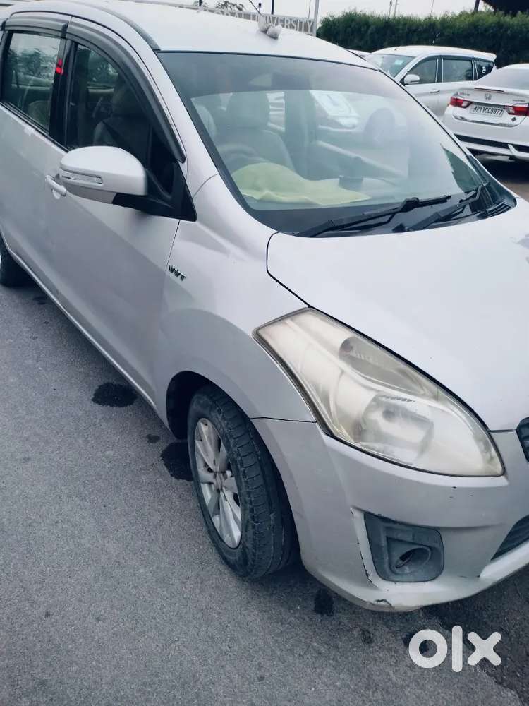 Maruti Suzuki Ertiga Zxi 2013