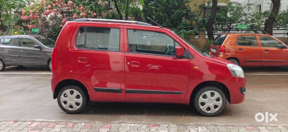Maruti Suzuki Wagon R Amt Vxi, 2017, Petrol