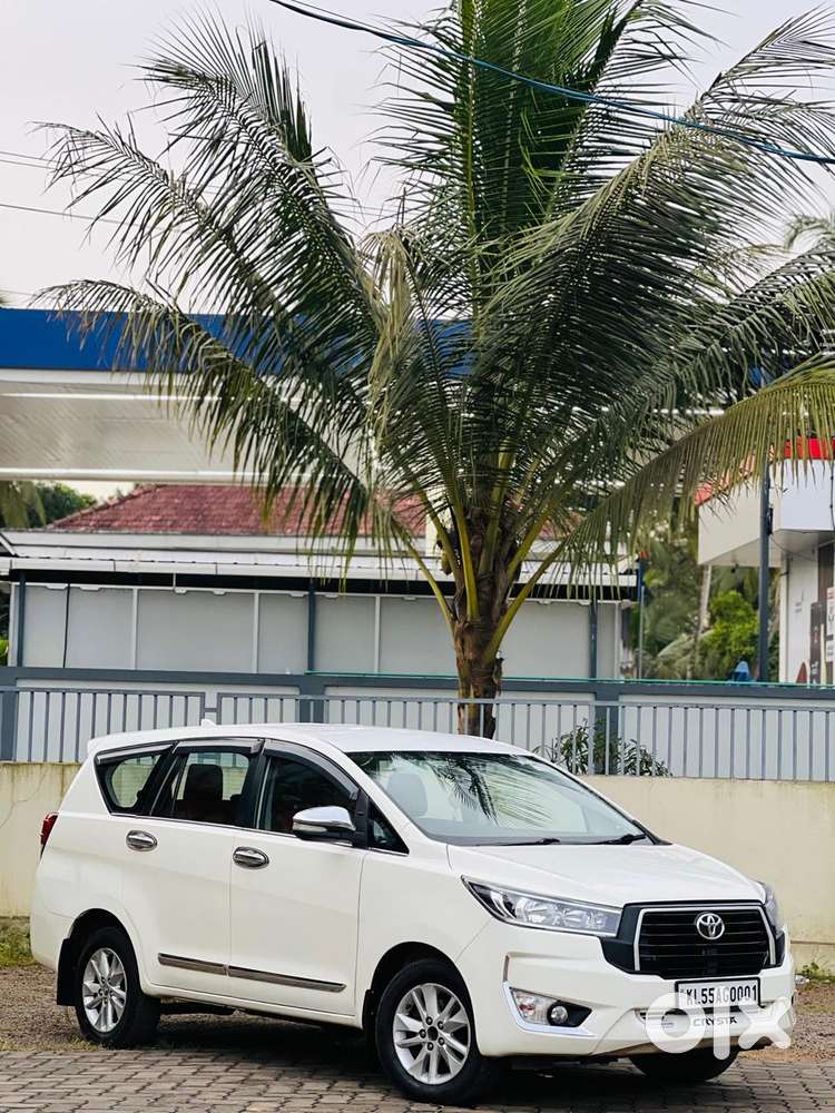 Toyota Innova Crysta 2.4 G Plus Mt, 2017, Diesel