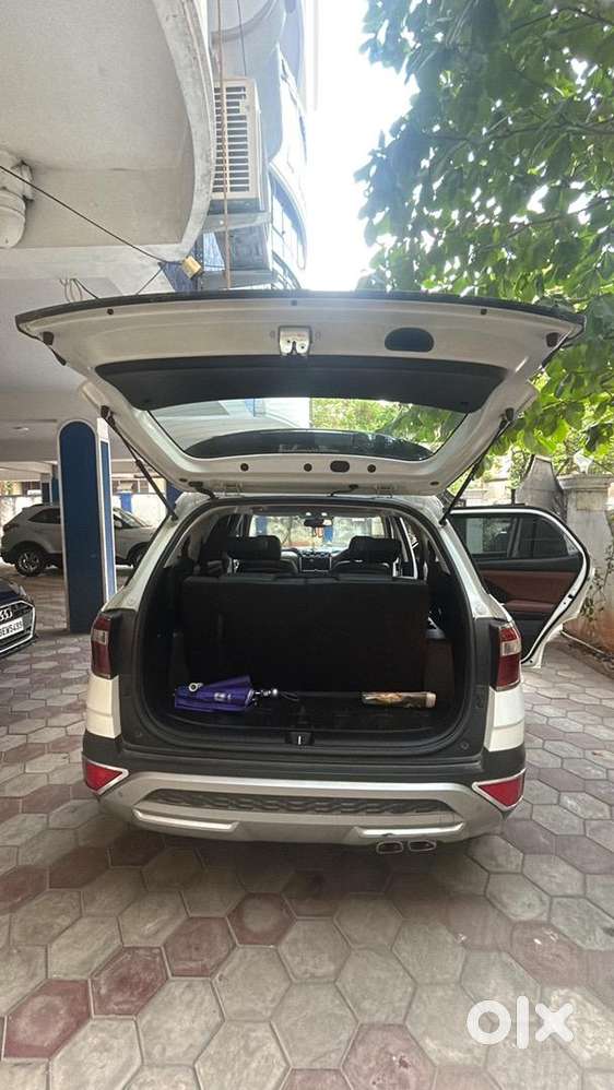 Hyundai Alcazar Automatic 2022 Diesel 27823 Km Driven