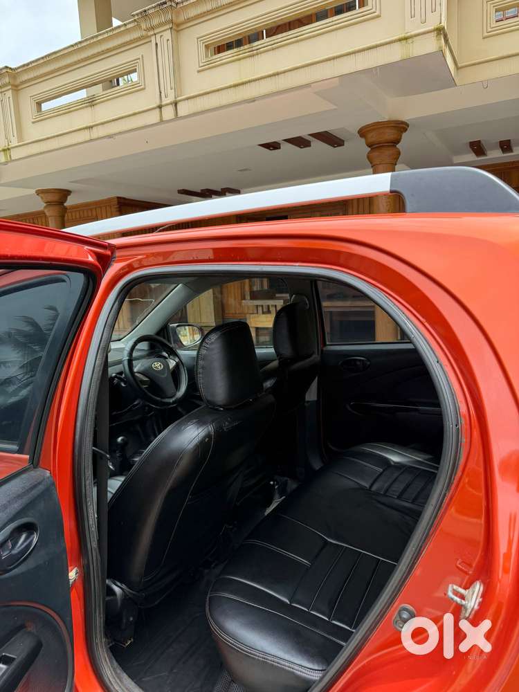Toyota Etios Cross 1.5l V, 2015, Petrol