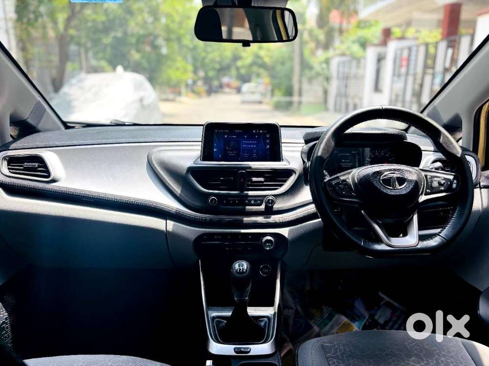 Tata Altroz Xz, 2020, Petrol