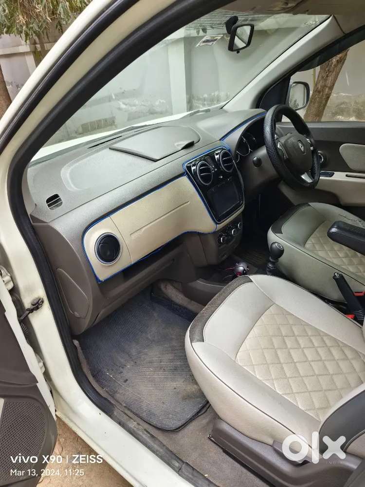 Renault Lodgy Diesel 2015 Model