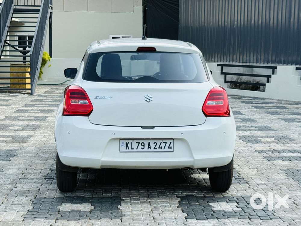 Maruti Suzuki Swift Vxi Optional, 2022, Petrol