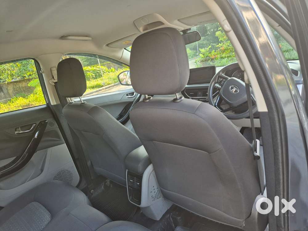 Tata Nexon Amt Xza Plus, 2019, Petrol