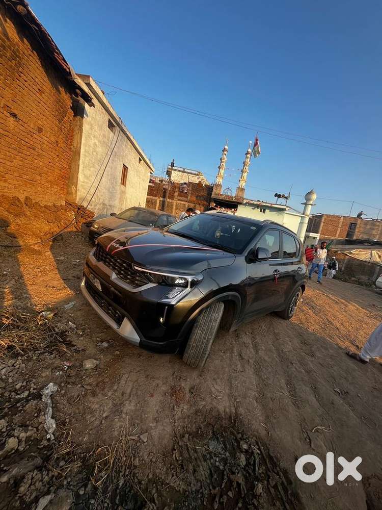Kia Car Petrol 2024