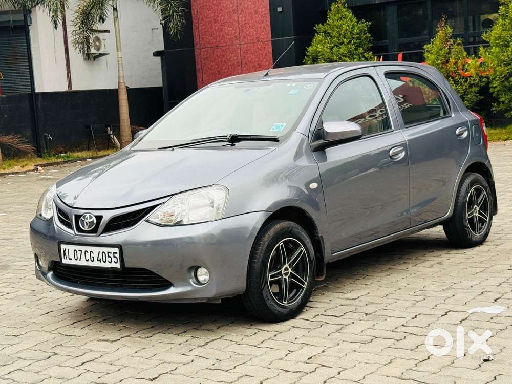 Toyota Etios Liva 1.2 G, 2016, Petrol