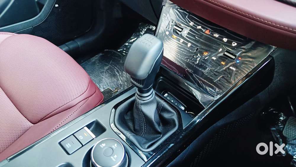 Tata Curvv Accomplished Plus A 1.2 Hyperion Gdi Petrol 6mt, 2025, Pe..