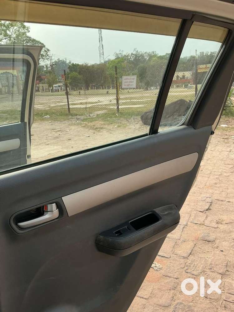 Maruti Suzuki Swift 2005 Petrol Well Maintained