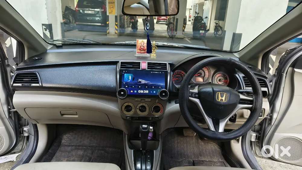 Honda City Petrol AT 2009 Variant