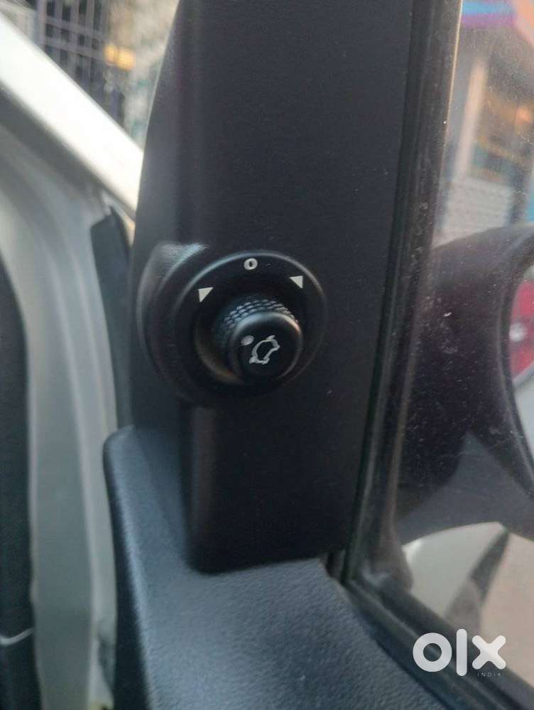 Ford Figo 2012-2015 Petrol Titanium, 2015, Petrol