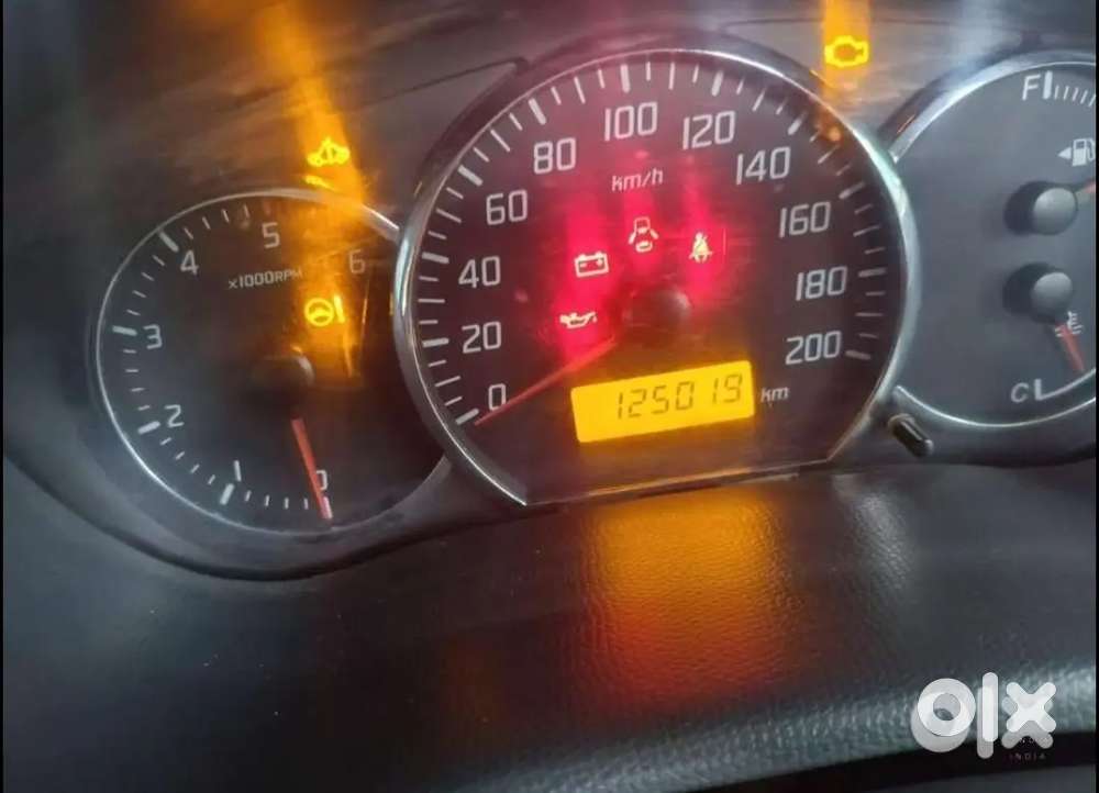 Maruti Suzuki Swift 2011 Diesel 225000 Km Driven