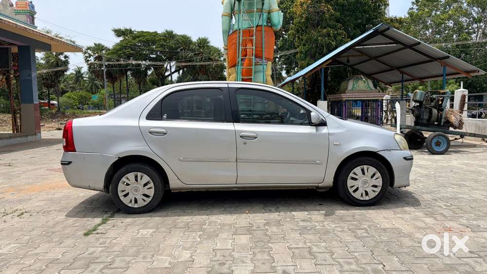 Toyota Etios Petrol 2011