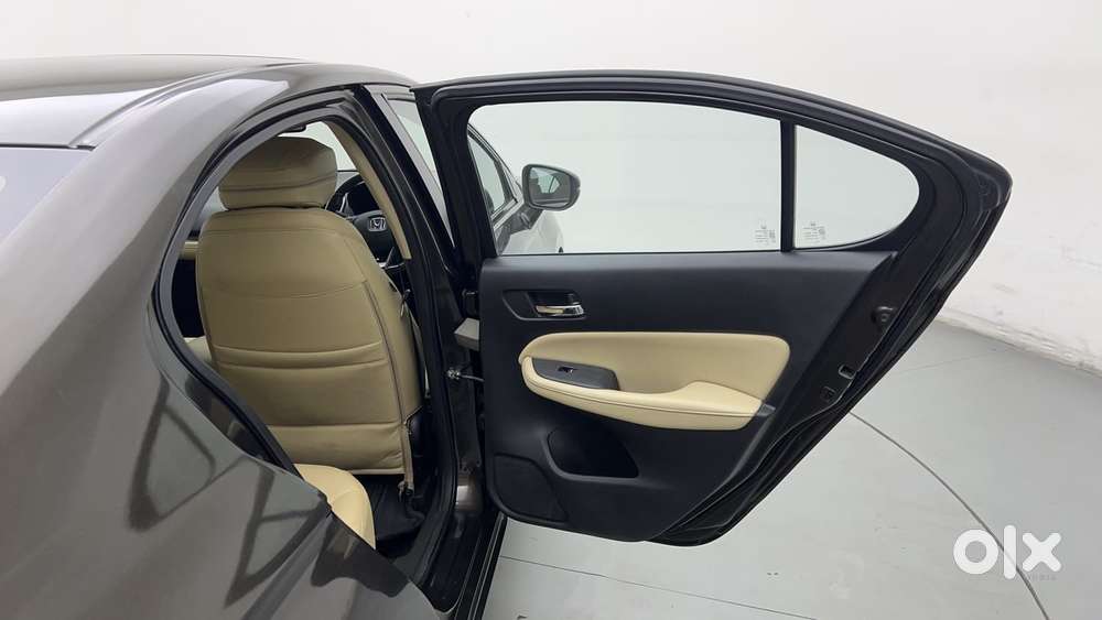 Honda City 1.5 Zx I-vtec Mt, 2022, Petrol