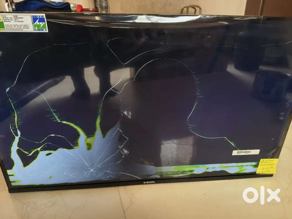 Xiaomi 32 google TV display cracked