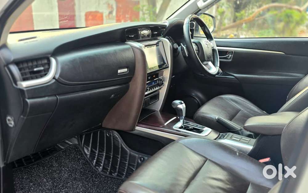 Toyota Fortuner 4x2 At 2.8 Diesel, 2019, Diesel