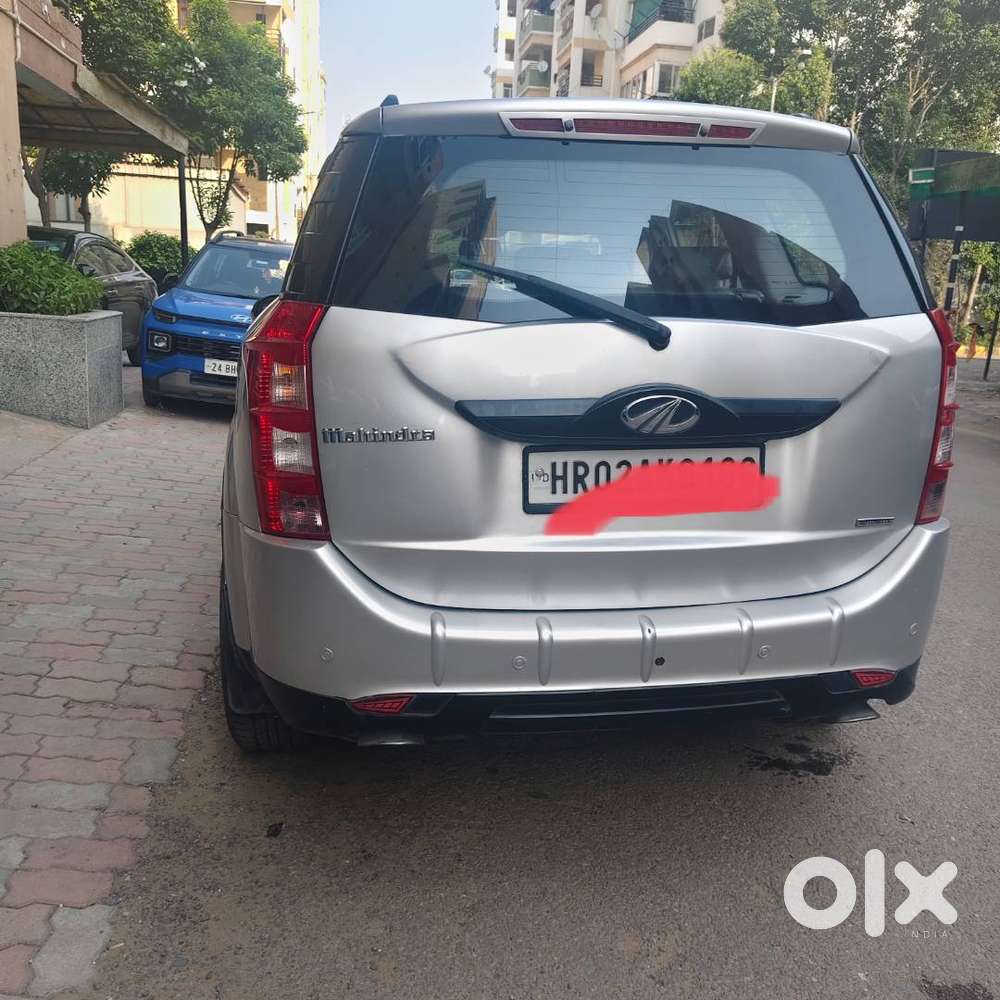 Selling Xuv 500 Automatic With Impeccable Condition