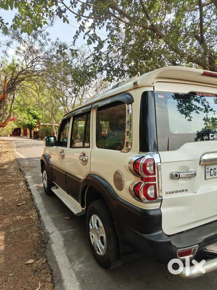 Scorpio S3 2019 M2di 9seater