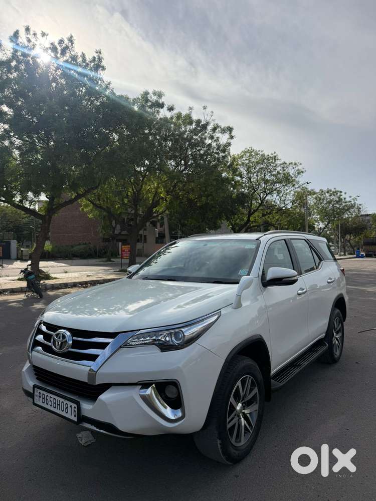 Toyota Fortuner 3.0 4x2 Automatic, 2016, Diesel