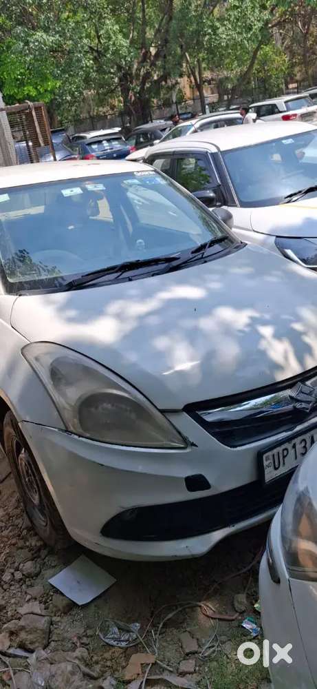 Maruti Suzuki Swift Dzire 2017 Petrol 179500 Km Driven