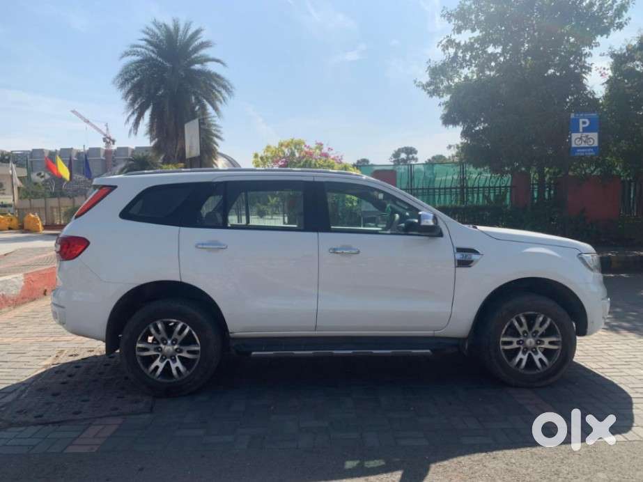 Ford Endeavour 2003-2013 4x4 Thunder Plus, 2016, Diesel