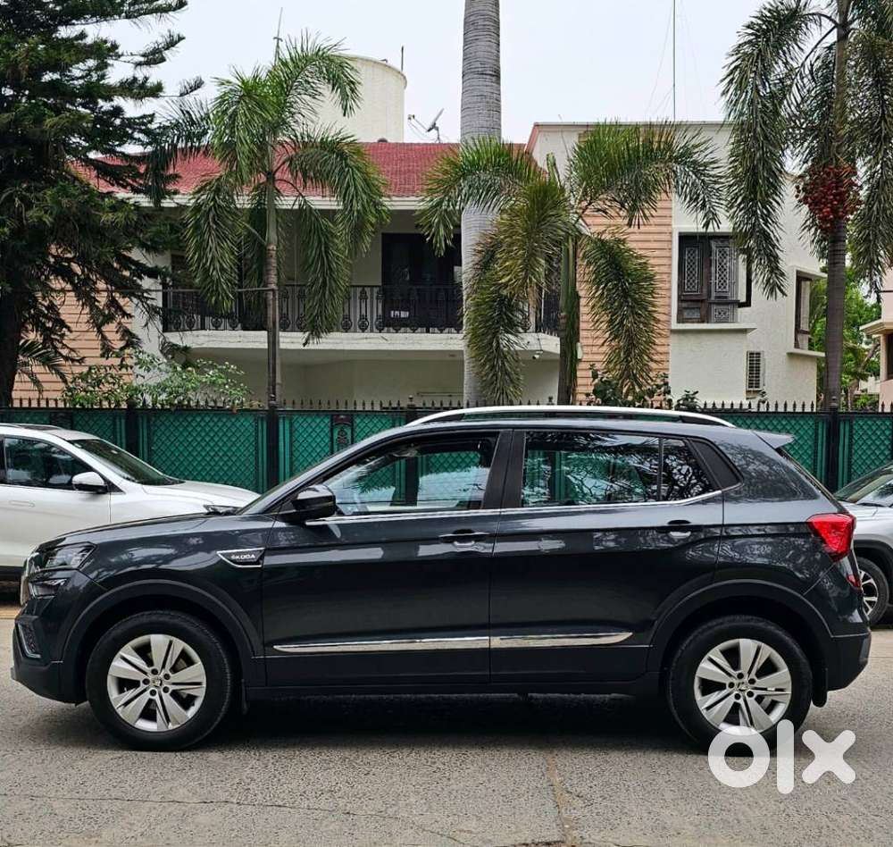 Skoda Kushaq 1.0 Tsi Ambition, 2022, Petrol