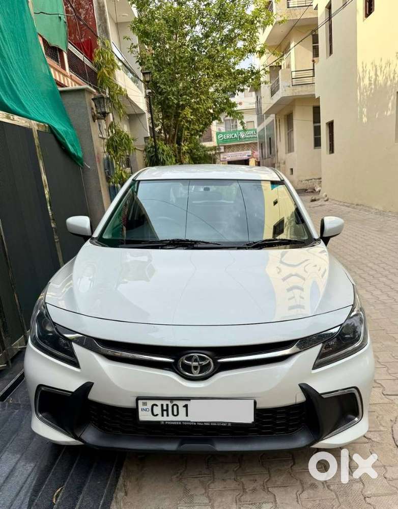 Toyota Glanza 1.2 E, 2023, Petrol