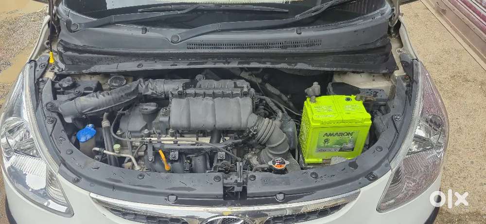 Hyundai I10 Magna 2010 Model New Tyre Battery Valid 2030