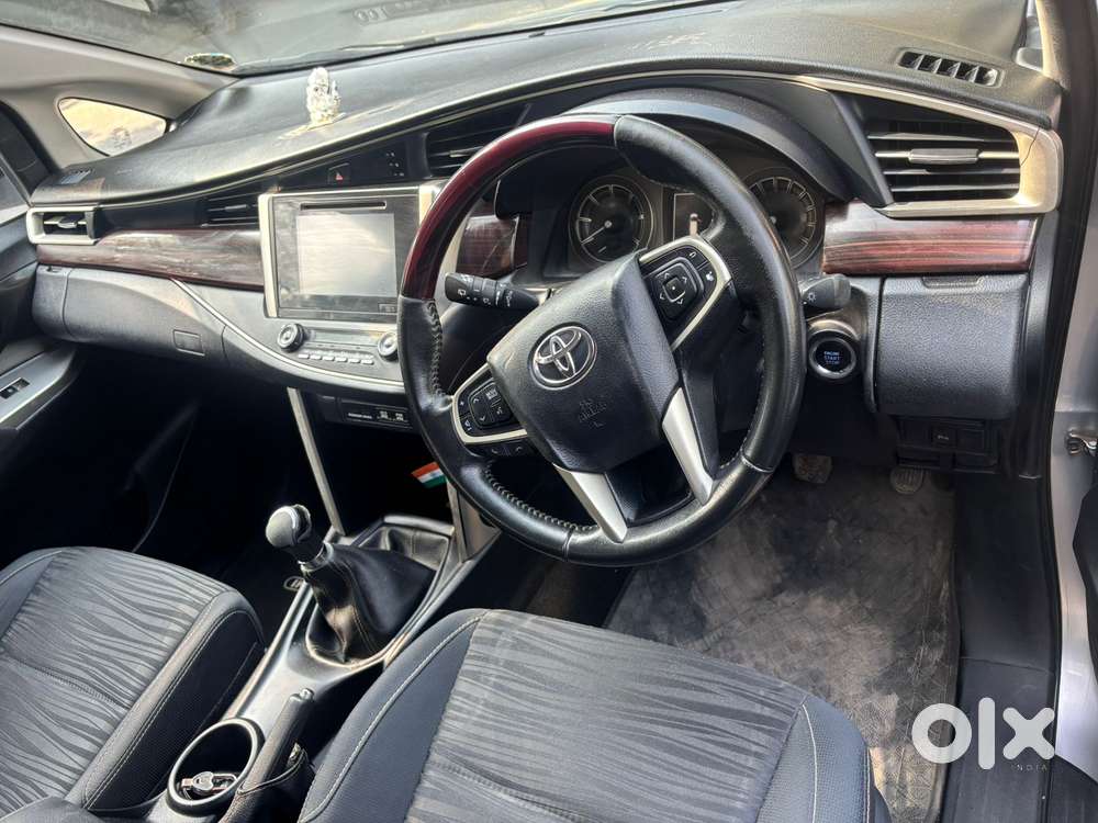 Toyota Innova Crysta 2.4 V 7 Str, 2018, Diesel