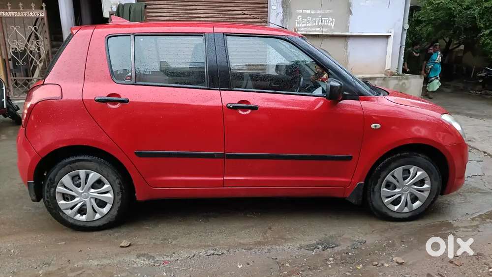 Maruti Suzuki Swift 2010 Petrol 58870 Km Driven It's Good Condition Ca