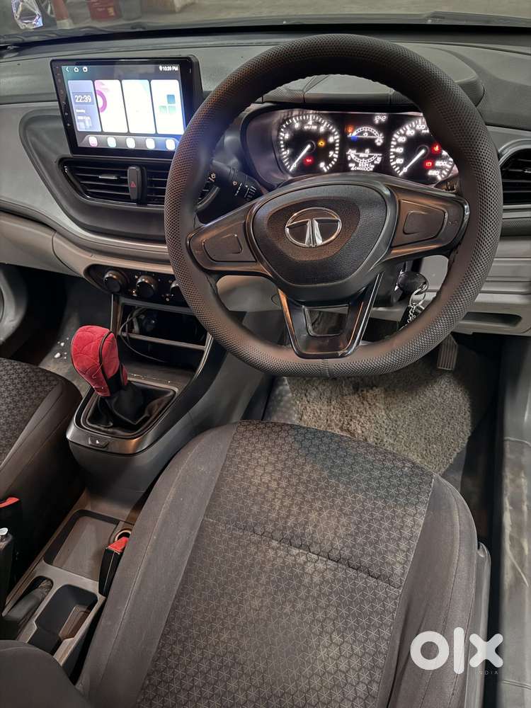 Tata Altroz Xm (s) Petrol, 2022, Petrol