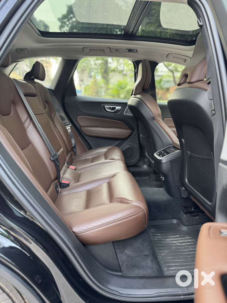 Volvo Xc60 Inscription D5, 2019, Diesel