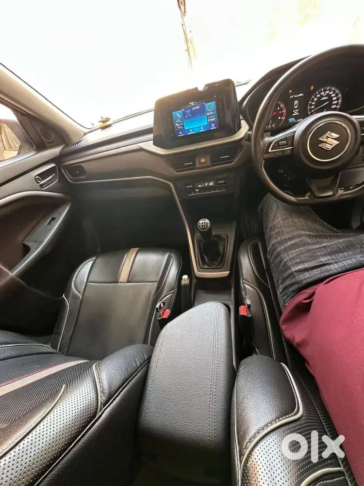 2022 Breeza Zxi Smart Hybrid