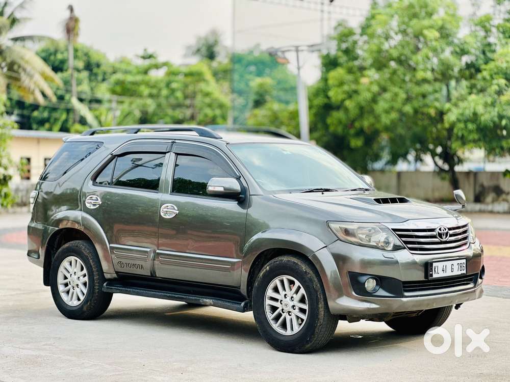 Toyota Fortuner 3.0 4x2 Mt, 2012, Diesel