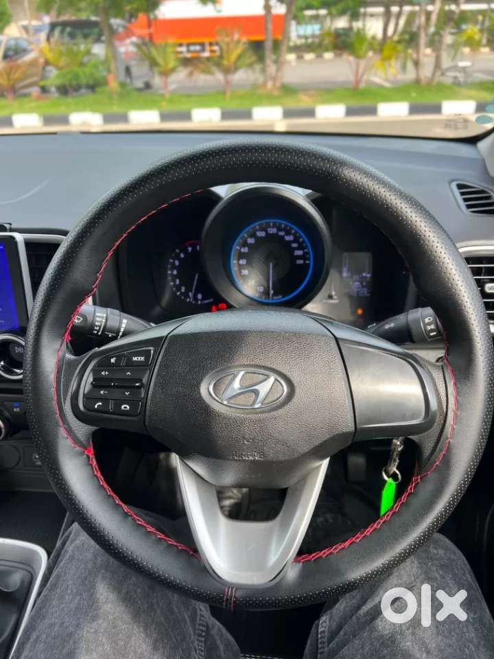 Hyundai Venue S 1.2 Petrol, 2020, Petrol