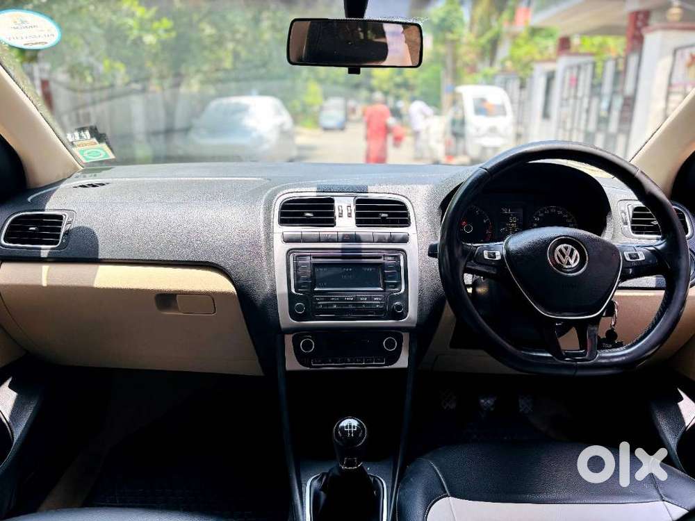 Volkswagen Polo Petrol Highline 1.2l, 2014, Petrol