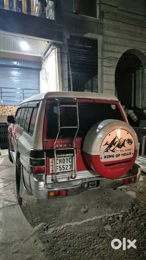 Hills Queen 4×4 Pajero
