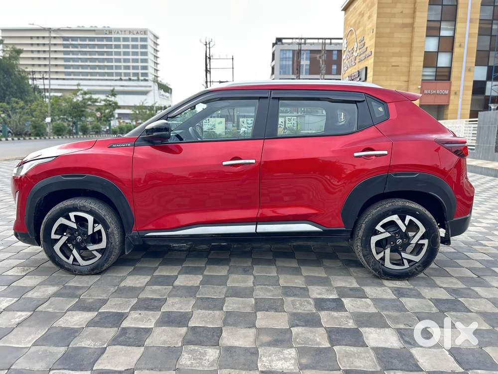 Nissan Magnite 1.0 Xv, 2023, Petrol