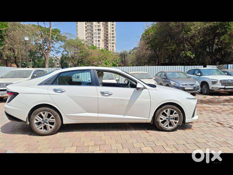 Hyundai Verna 1.5 Sx (o) Vtvt Ivt, 2024, Petrol