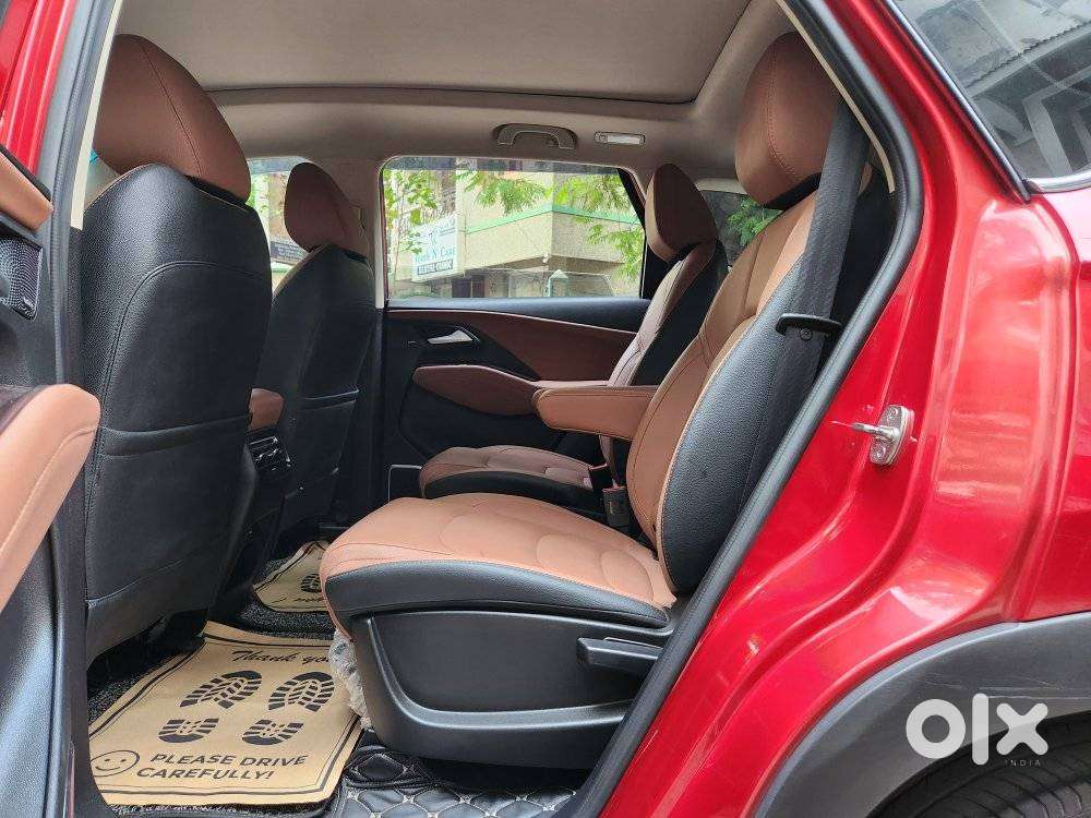 Mg Hector Plus Savvy Pro 1.5 Turbo Petrol Cvt 6 Str, 2024, Petrol